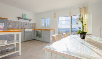 Resa Estates Ibiza sale te koop Villa hills Can Furnet kitchen .jpg